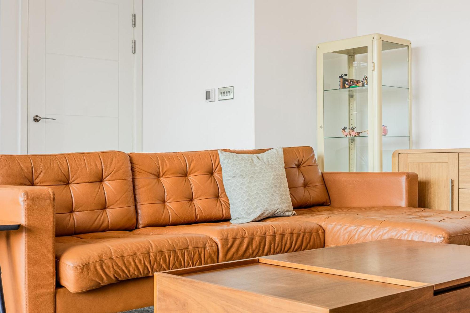 Bright 1 Bdr With Terrace & Great Travel Links * Londra