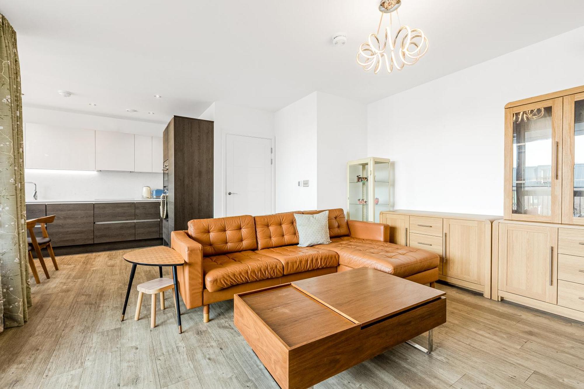 Bright 1 Bdr With Terrace & Great Travel Links